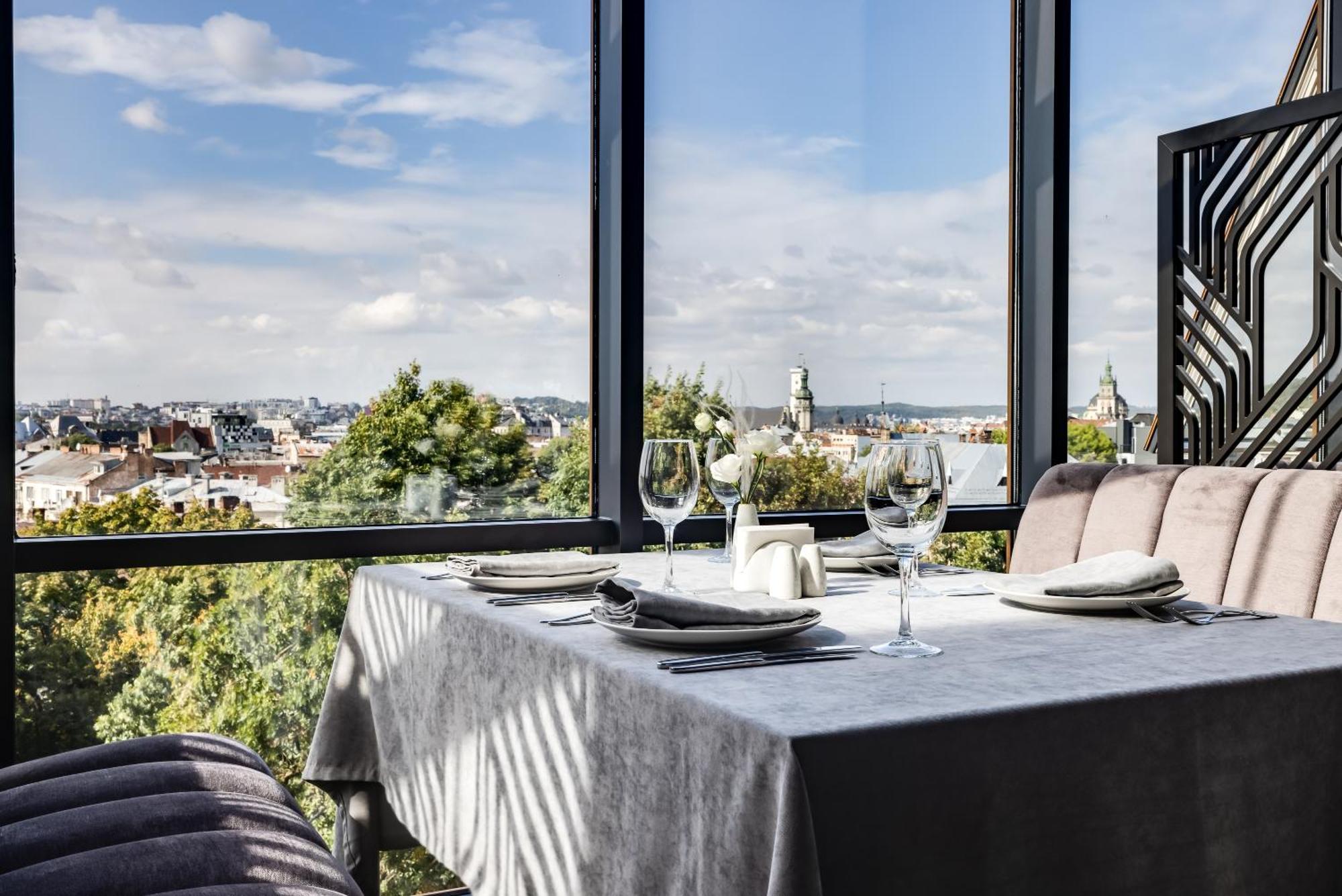Eurohotel Lviv Eksteriør bilde