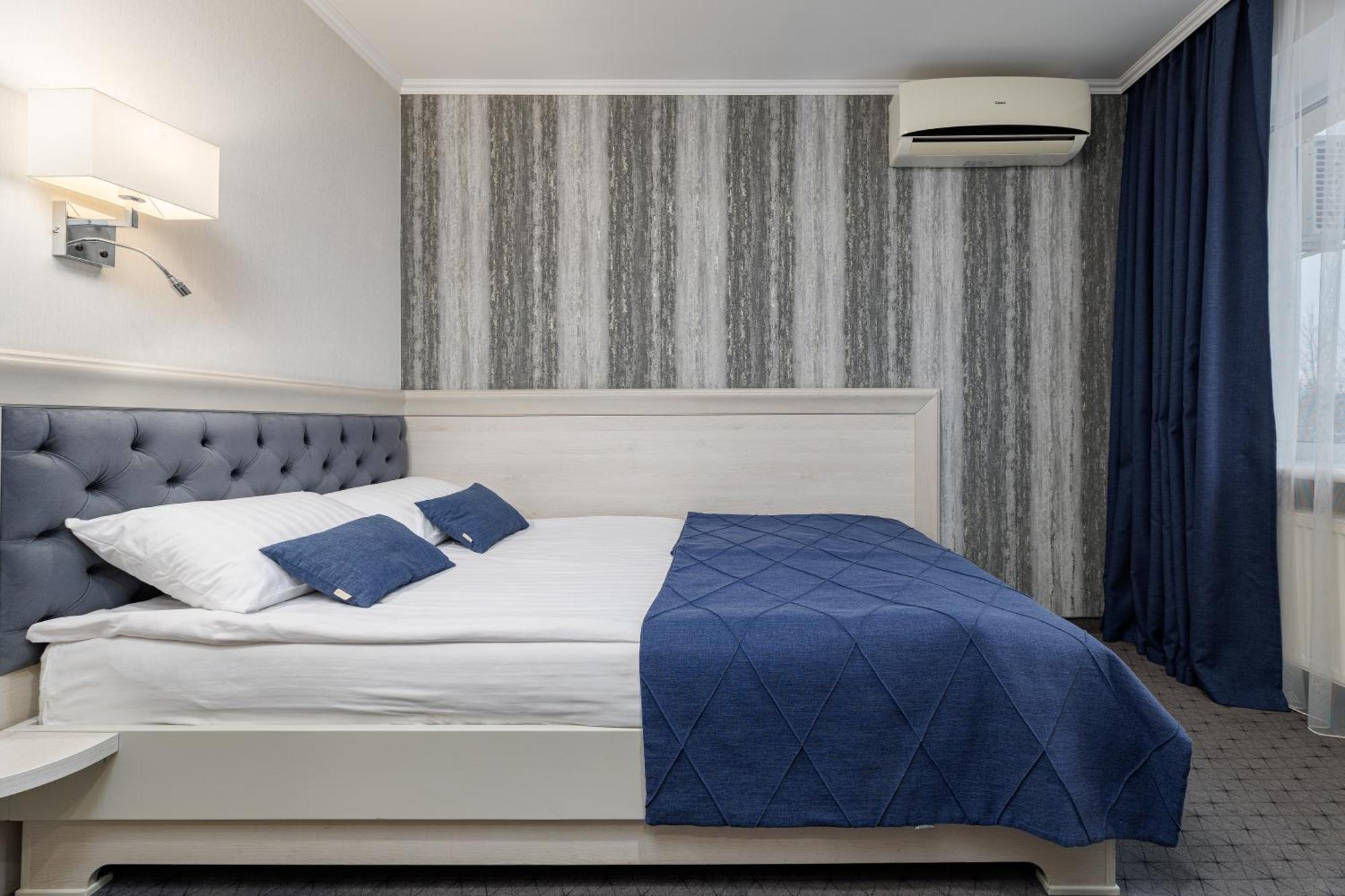 Eurohotel Lviv Rom bilde