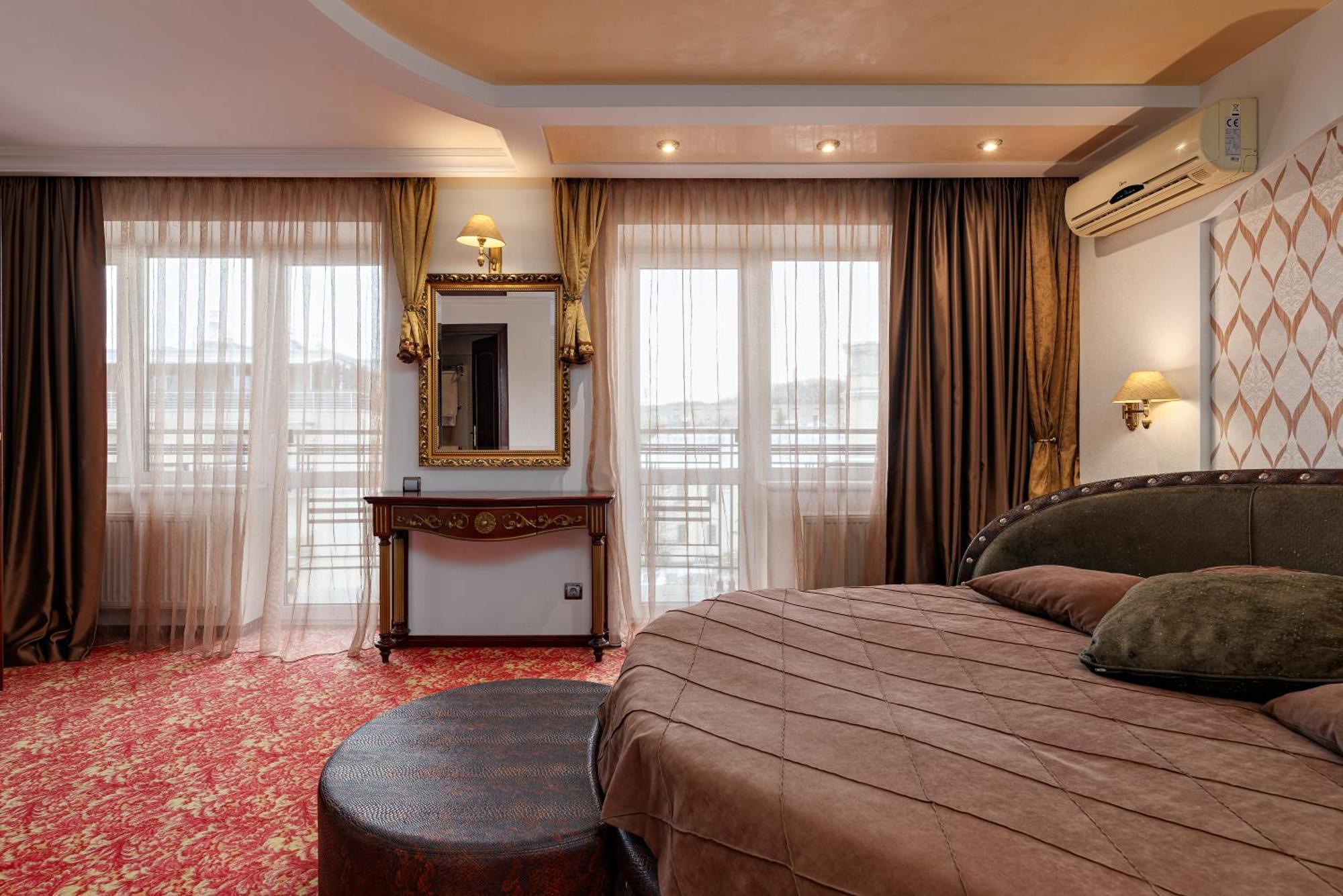Eurohotel Lviv Rom bilde