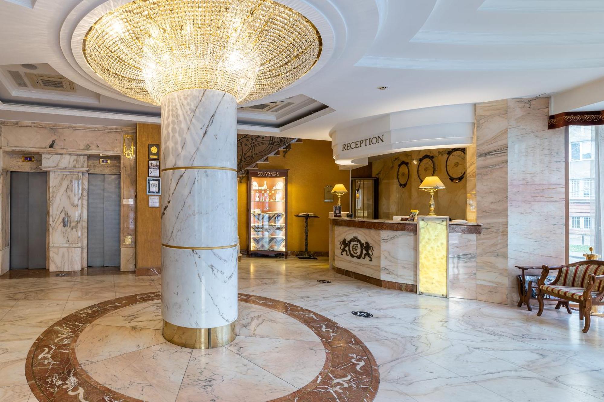 Eurohotel Lviv Eksteriør bilde